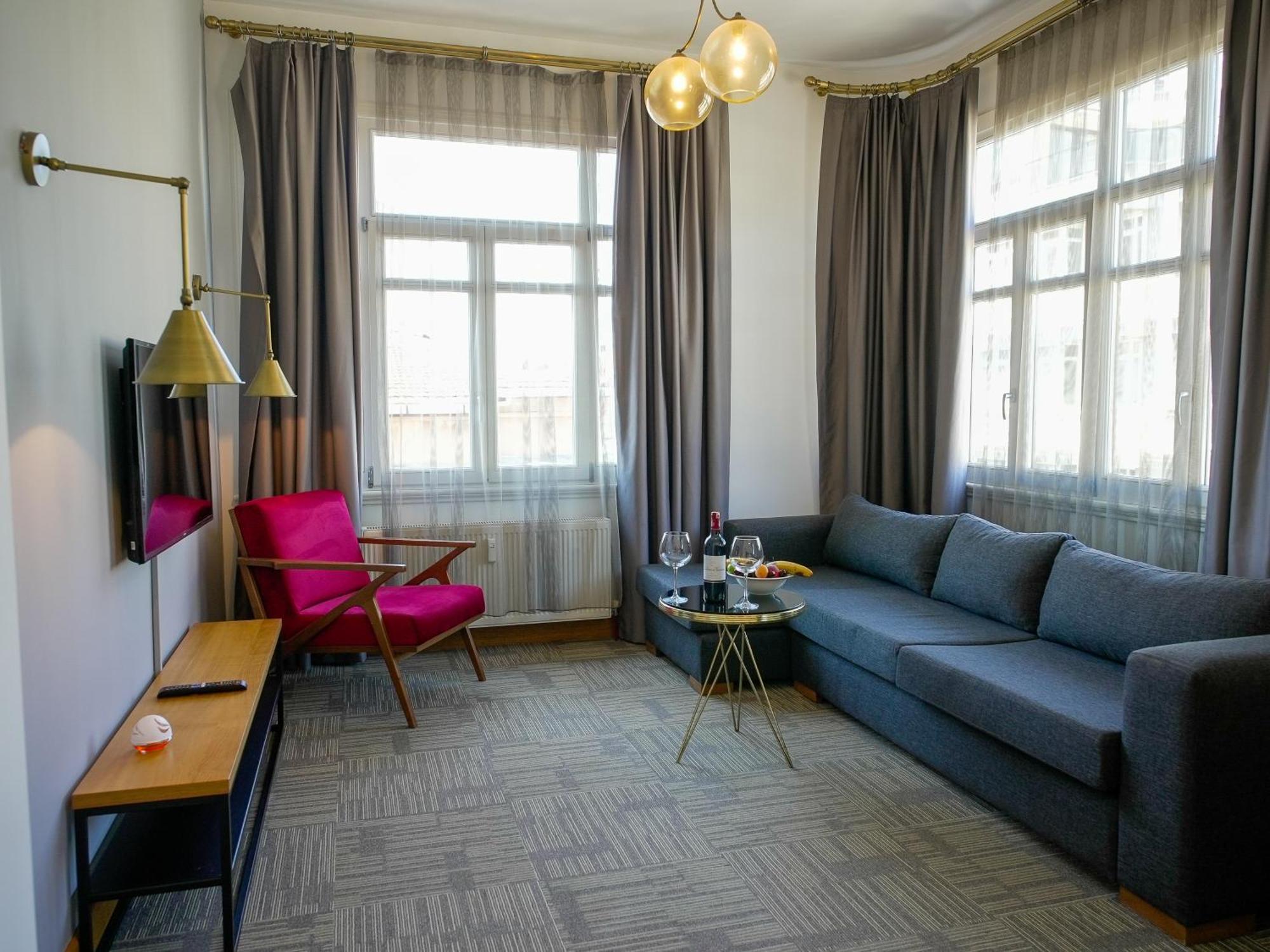 Cihangir Residences Istanbul Exterior photo